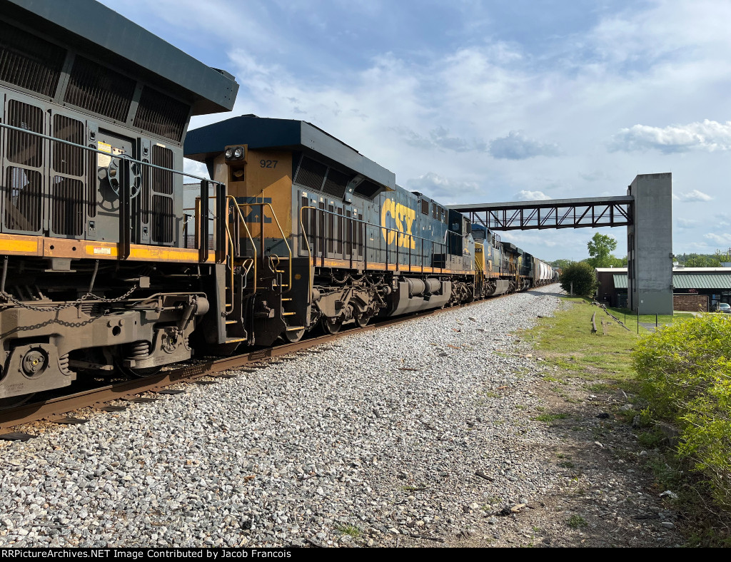 CSX 927